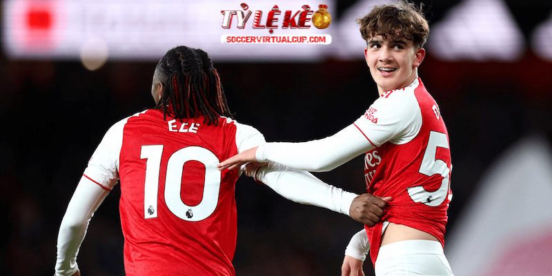 Arsenal có chiến thắng kịch tính trước Everton để củng cố ngôi đầu